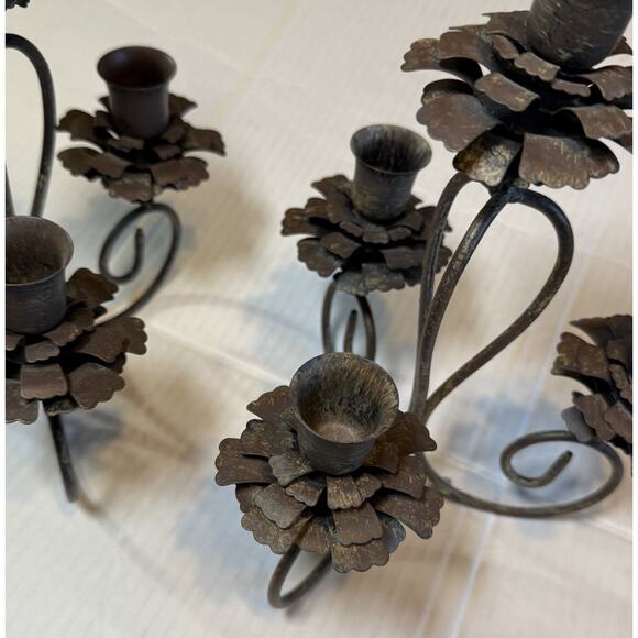 2 Rustic Metal 4 Taper Candle Holder Pine Cone Or Flowers Primitive Centerpiece - Picture 6 of 7